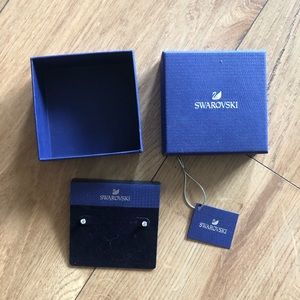 Sold Swavorski stud earrings